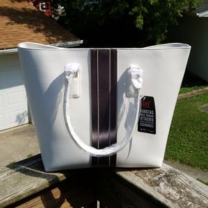 Hobo Style White Handbag
